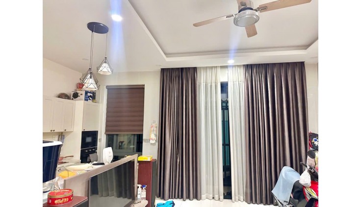 Bán nhà đường 475, Phước Long B, giá nhỉnh 5 tỷ.